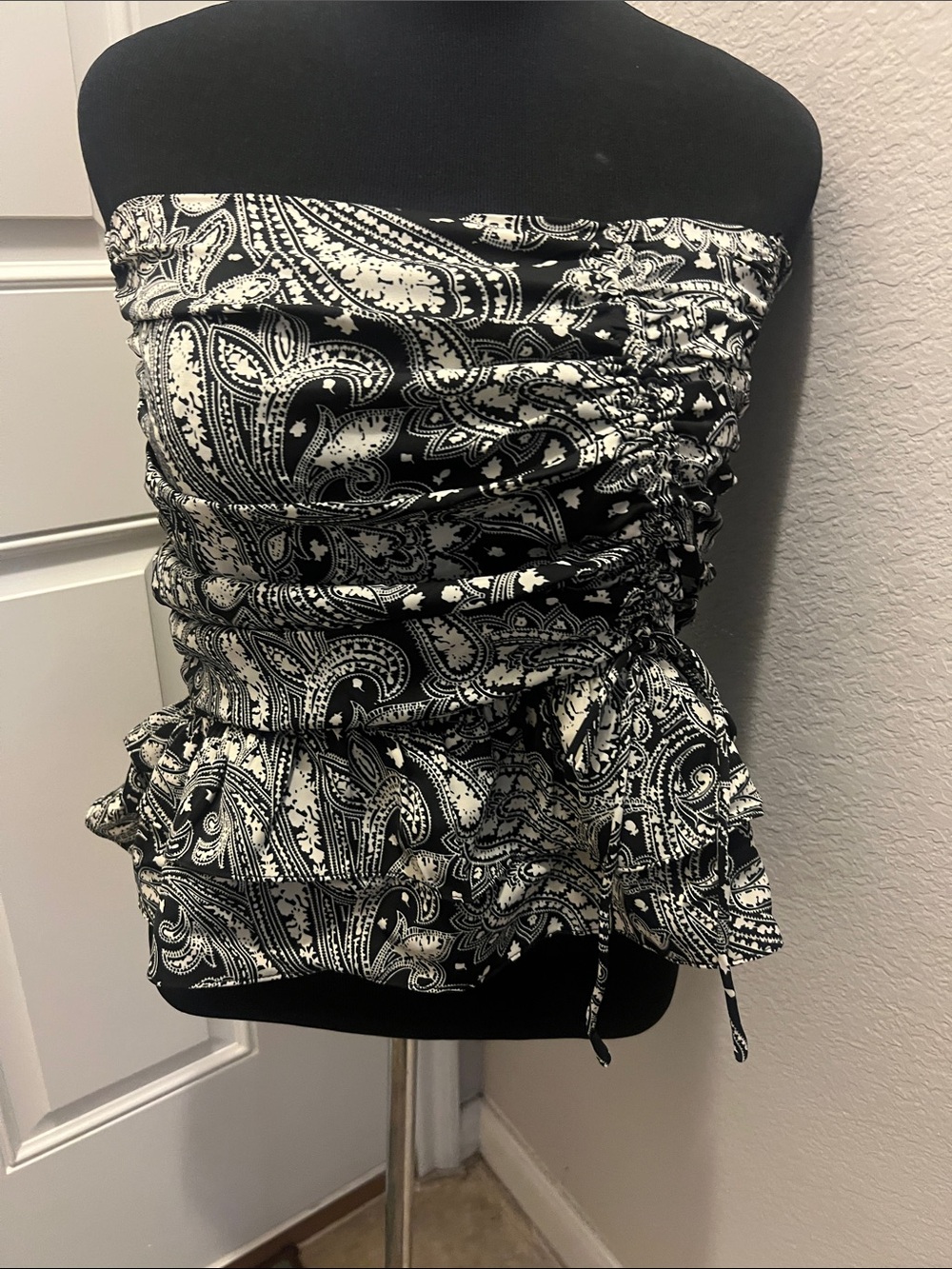 VICI Black & White Paisley Halter Top with Ruffle Hem